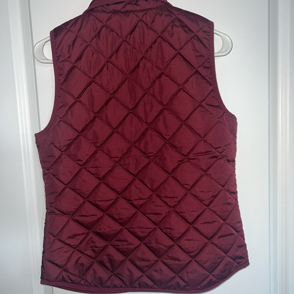 Old Navy Maroon Quilted Vest - Picture 5 of 6